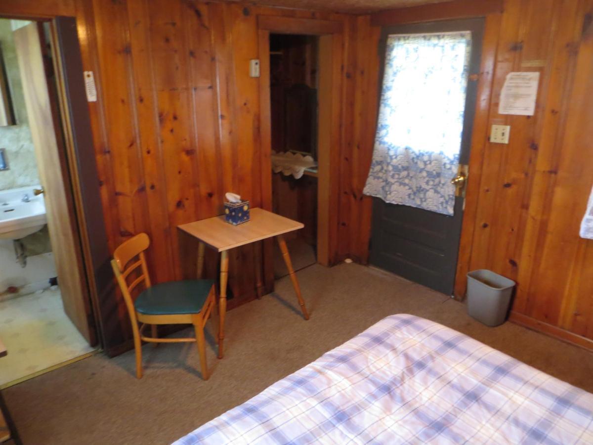 The Wesley Inn Motel Lake Geneva Buitenkant foto